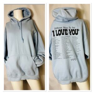 GILDAN BRAND Women’s Baby Blue Graphic Sweatshirt Size: L